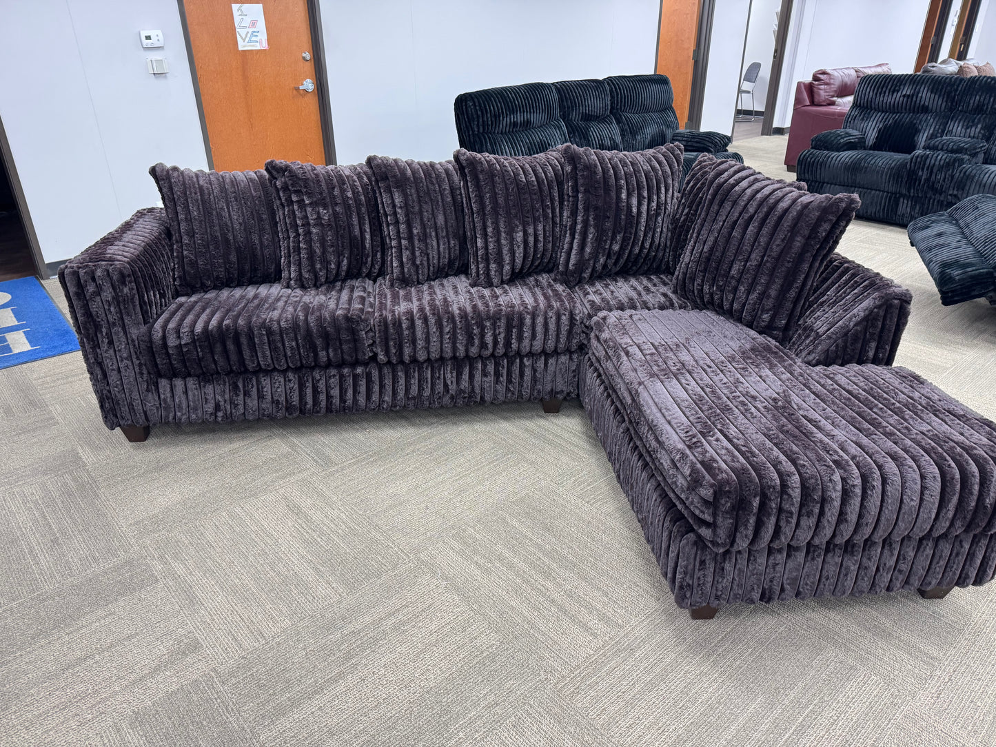 Hugo Sectional