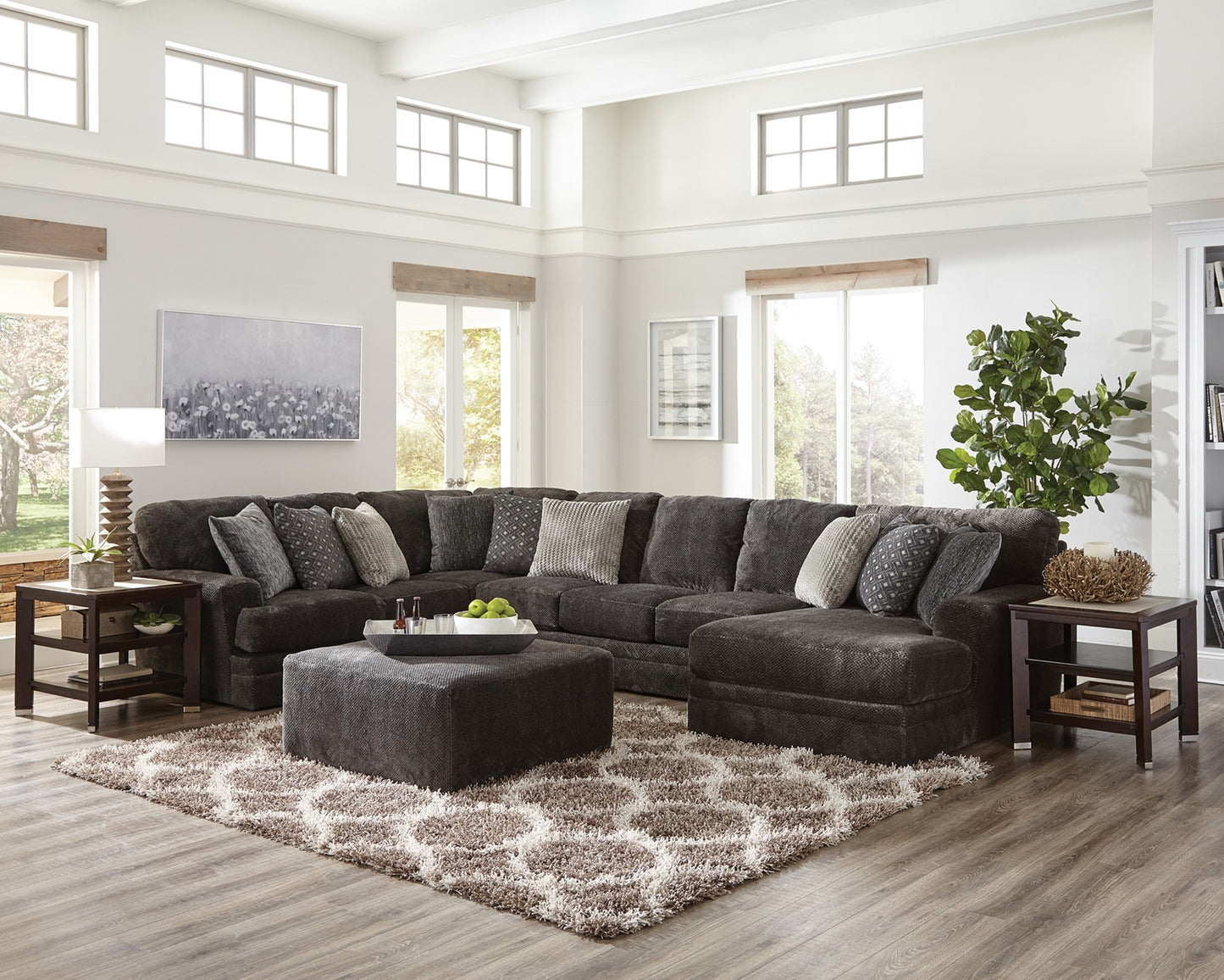 4376 Mammoth Sectional