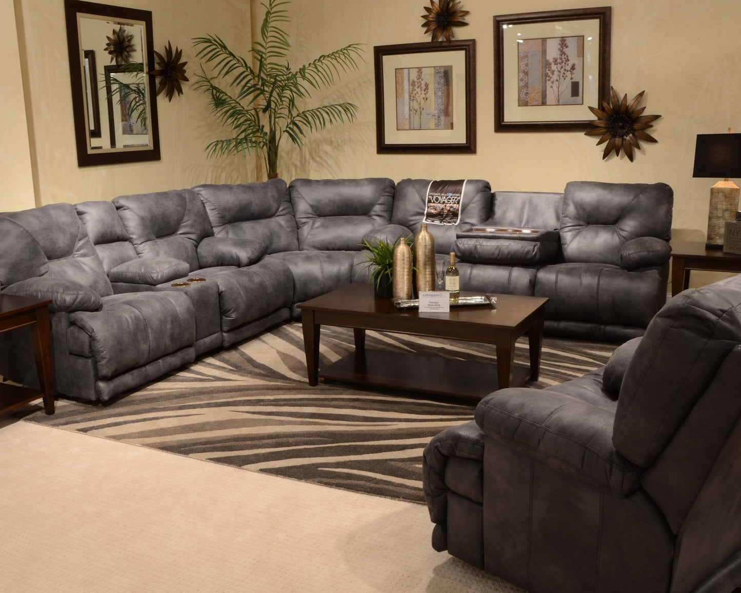 438 Voyager Sectional