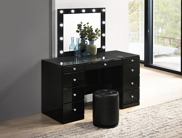 CM4850 Avery Vanity