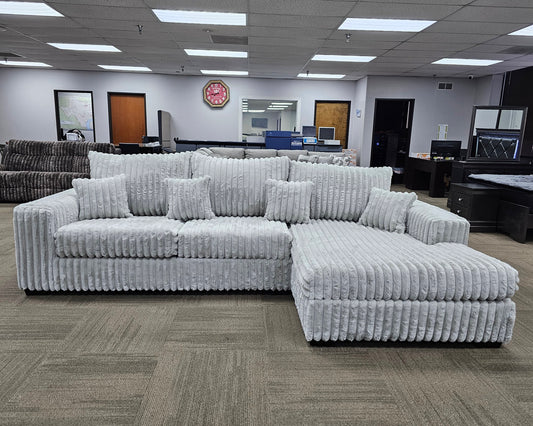 1008 Silver Nashville  living room  Homeville Store.
