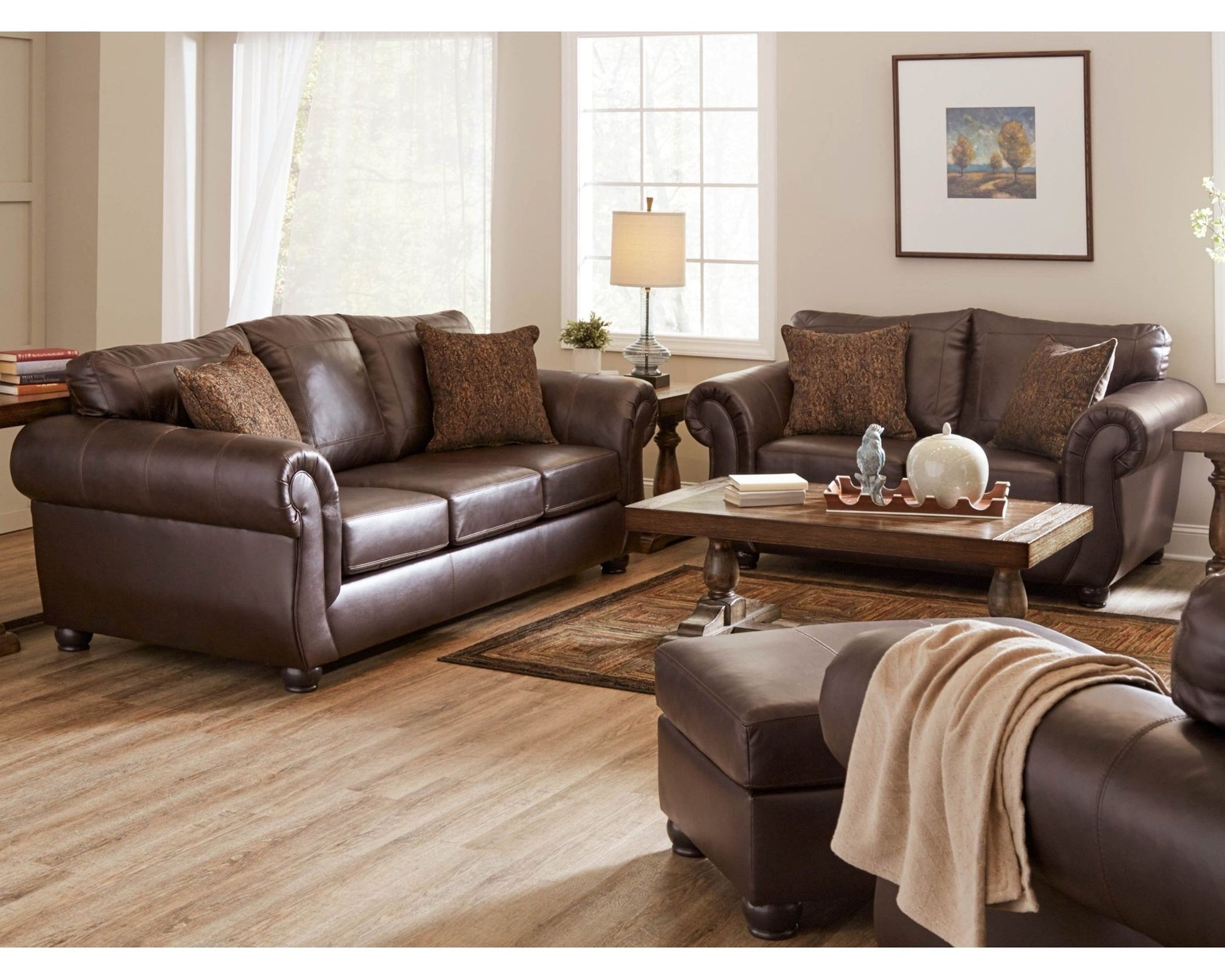8059 Davenport Walnut
