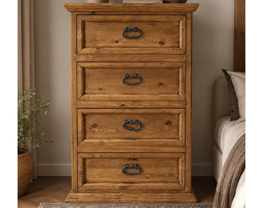 4 Drawer Nogal Chest